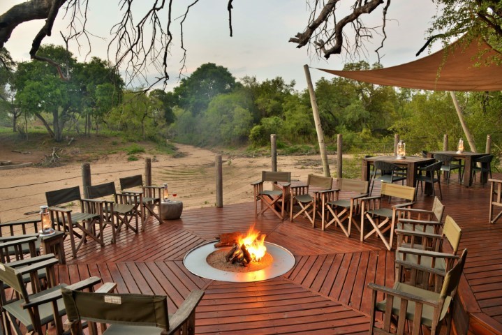 Rhino Post Safari Lodge - LR - Boma Area.